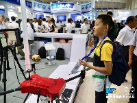 新华网无人机亮相2018中国创业创新博览会