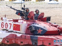 首战告捷，“坦克两项”比赛中国代表队取得首日比赛第一名
