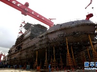 我国第一艘自主建造的极地科考破冰船“雪龙2”号雄姿初现