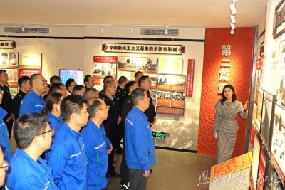 恩施如何锤炼堪当支点建设重任的高素质干部队伍—— “三个课堂”砺“精兵”
