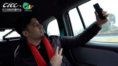 “误入”武汉科技年，巴基斯坦小伙：这年味也太酷了！