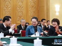 工作着 美丽着