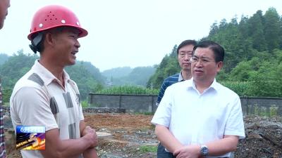 邢祖训在革勒车镇调研时强调：以“钉钉子”精神做实做细做好各项工作 
