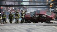 纽约时报广场汽车撞人：司机疑酒驾 18岁女孩殒命