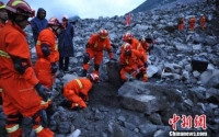 茂县山体垮塌超24小时：118人失联 发现15具遇难者遗体