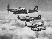 此人为抗日捐出30架飞机，成最富有的少将