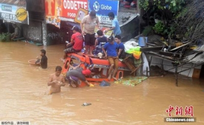 菲律宾风暴致至少200人死159人失踪 数万人受灾