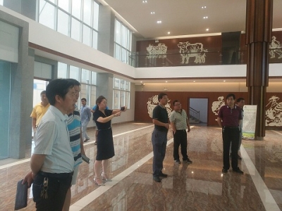 宜昌市代表团到我市考察学习粮食安全 行政首长责任制工作