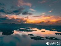 荆门漳河现“天空之境”