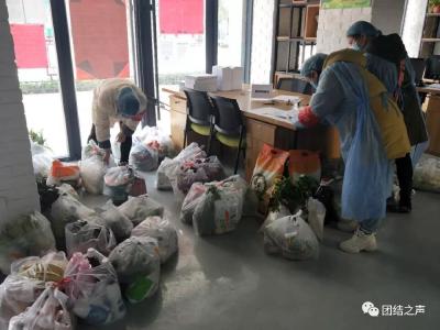 众志成城抗疫情丨市民捐赠爱心蔬菜11万斤                       