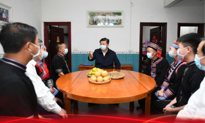坚守人民情怀，走好新时代的长征路
