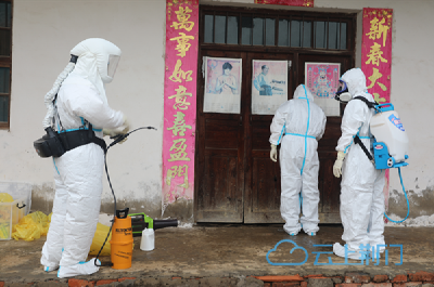 荆门战“疫”前线的消杀卫士