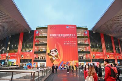 这十年｜习近平的“邀请函”