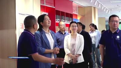 徐莉到荆楚理工学院调研意识形态工作和大学生思想政治工作