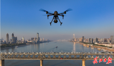 抓住历史机遇，引领发展新质生产力——武汉党员干部群众学习领会党的二十届四中全会精神之四