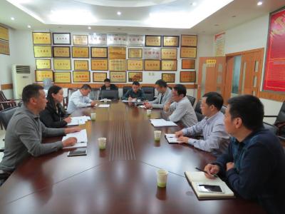 市政府党组成员王晓燕调研市食品药品监督管理局