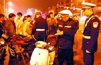 友谊的“小船”变“贼船” 大冶交警破获一起交通肇事“顶包案”