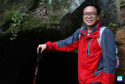 程良安： 学者型教师用智慧点亮杏坛 
