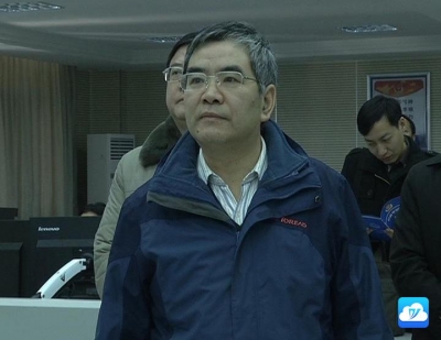 省委副秘书长杨邦国来冶调研综治工作