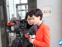 2016年两会侧记：记者风采