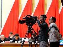 2016年两会侧记：记者风采