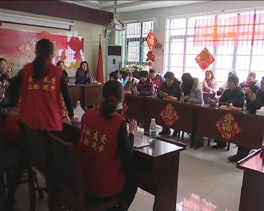 社区饺子宴  温暖邻里情