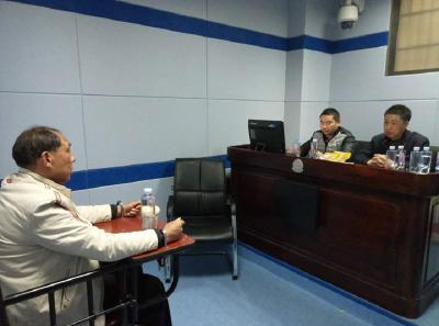 不知悔改  “坑”兄老汉再进班房