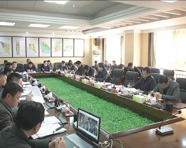 王刚出席全市城建重点工程建设推进会
