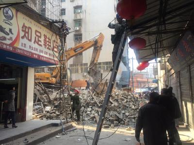 金家巷路消防通道完成清理扩通