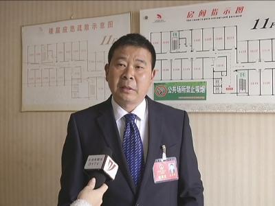 徐顺国代表：建议市委市政府将北山、南山、董家口连点成线　打造旅游专线。