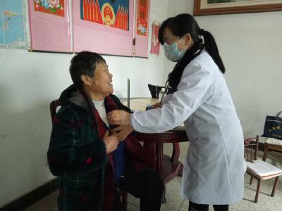 曹丽君：扎根农村基层的“疾控卫士”