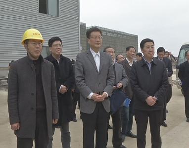 省人大常委会副主任王建鸣来冶调研