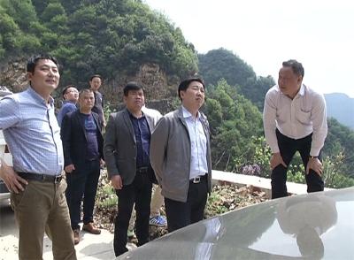 李修武强调：加大隐患排查整改  确保群众出行安全