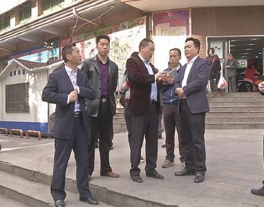 胡长春调研全市环卫市场化改革工作