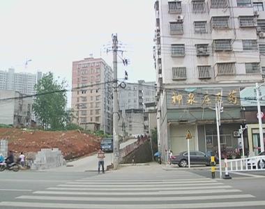 社区欲在所辖小区建岗亭被阻止