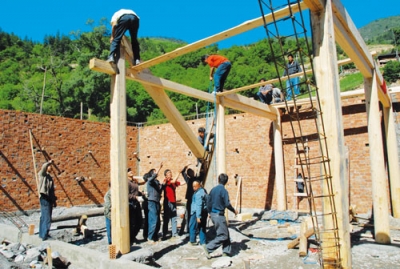 大箕铺镇 灾后重建和农建项目验收