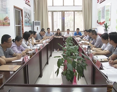 刘忠强调：推进社区党建工作上台阶 提升社区居民幸福感