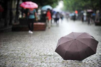 气象台发布暴雨蓝色预警 豫皖湘赣等地局地有大暴雨