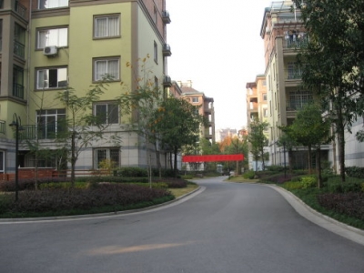 市公路局 帮助社区设施“提档升级”