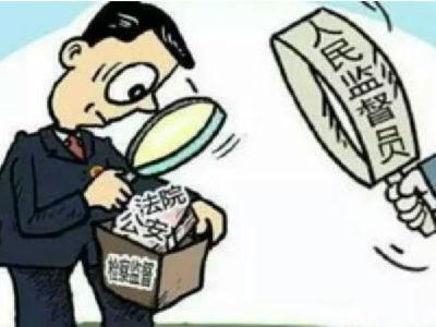 市审计局：当好“监督员”和“服务员”