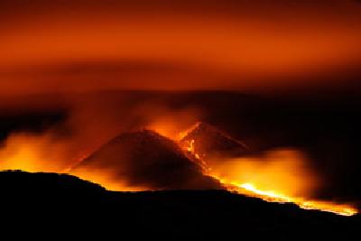 世界首次！德用中国产无人机探测意大利活火山