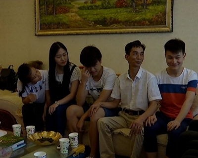 彭宏伟：三尺讲台上的坚守