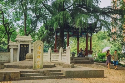 汤显祖墓考古违规：多挖一寸也是历史损失