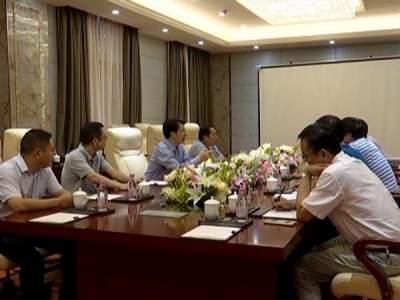 湖北省银监局局长赖秀福来冶调研金融工作