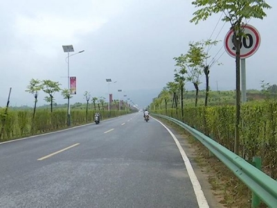 刘金线刘仁八到毛铺段今日通车
