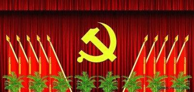 党的十八大以来，干部队伍建设迈上新台阶 建设一支宏大的高素质干部队伍