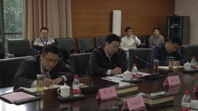 李修武强调：全力支持劲牌健康白酒产业园建设工作
