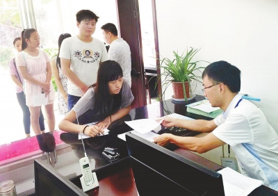 湖北出台“十六条”举措鼓励高校毕业生到基层去