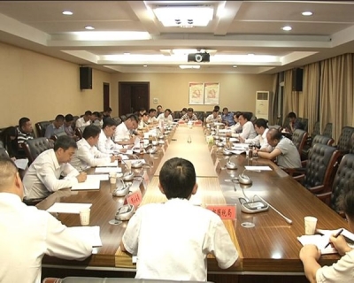 李修武到市经济开发区调研 强调：振奋精神 堪当大任 以优异成绩迎接党的十九大胜利召开