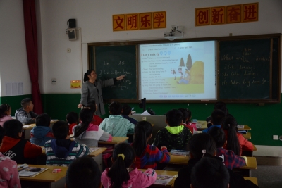 还地桥镇小学： 数字化建设打造出智慧校园